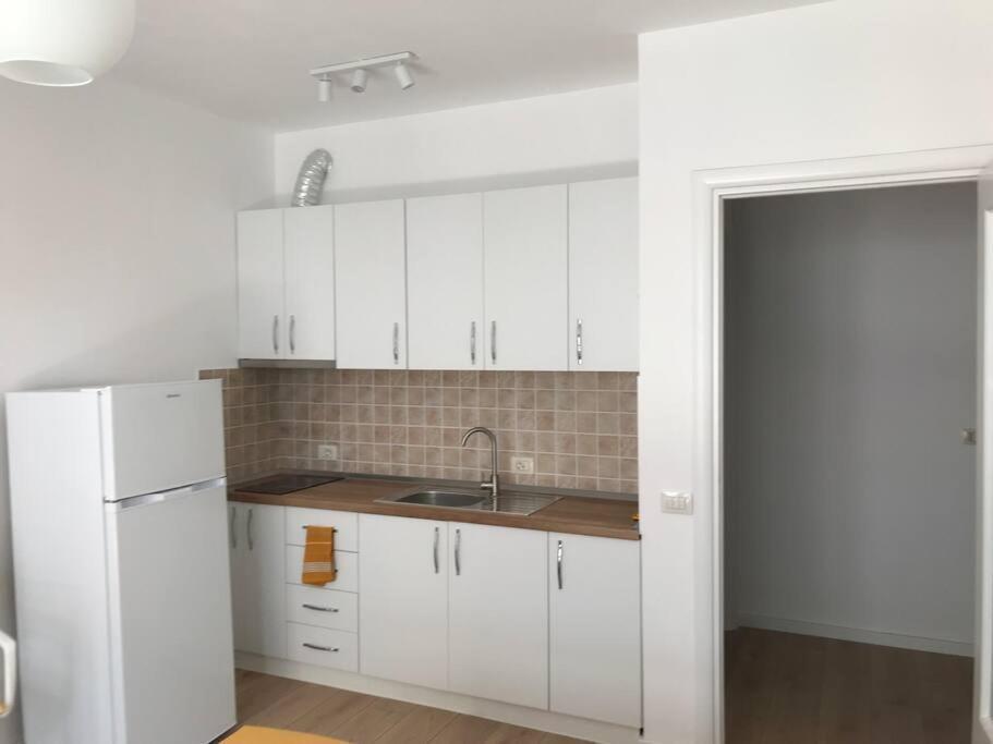 Apartament Near The Sea Golem  Zewnętrze zdjęcie